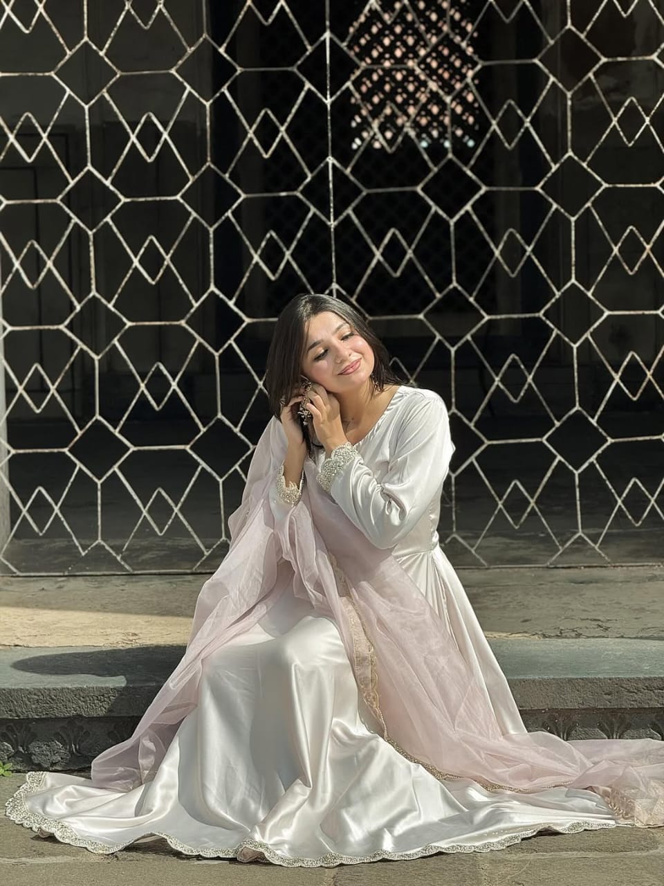 Sofiyana Charm  silk